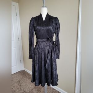 Gal Meets Glam Black Ivy Bouquet Jacquard Wrap Dress Size 4